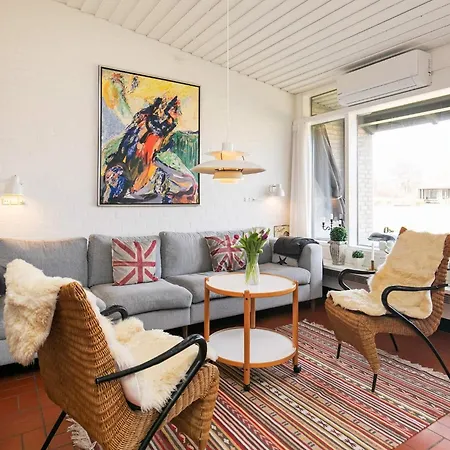 Holiday home Lxxvi